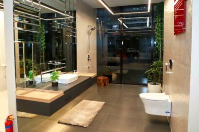 Gallery item